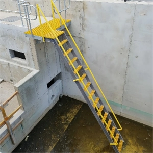 GTOFRP&trade; FRP Лестница-1